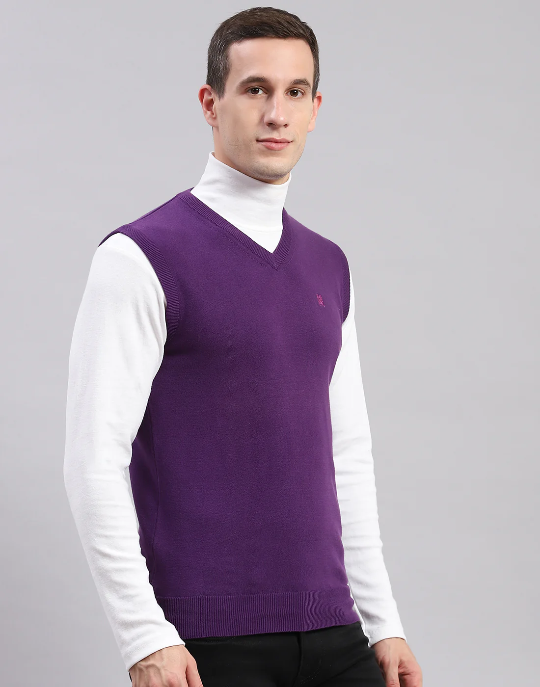 Men Purple Solid V Neck Sleeveless Sweaters/Pullovers - Image 5