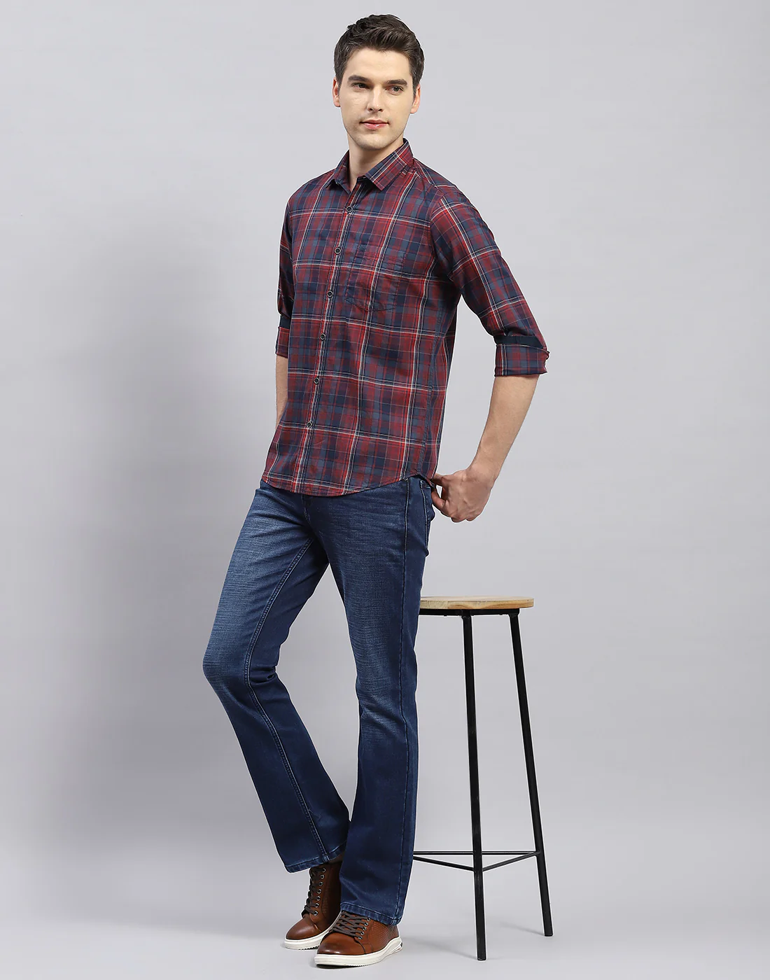 Men Red Check Collar Full Sleeve Shirt - Image 2