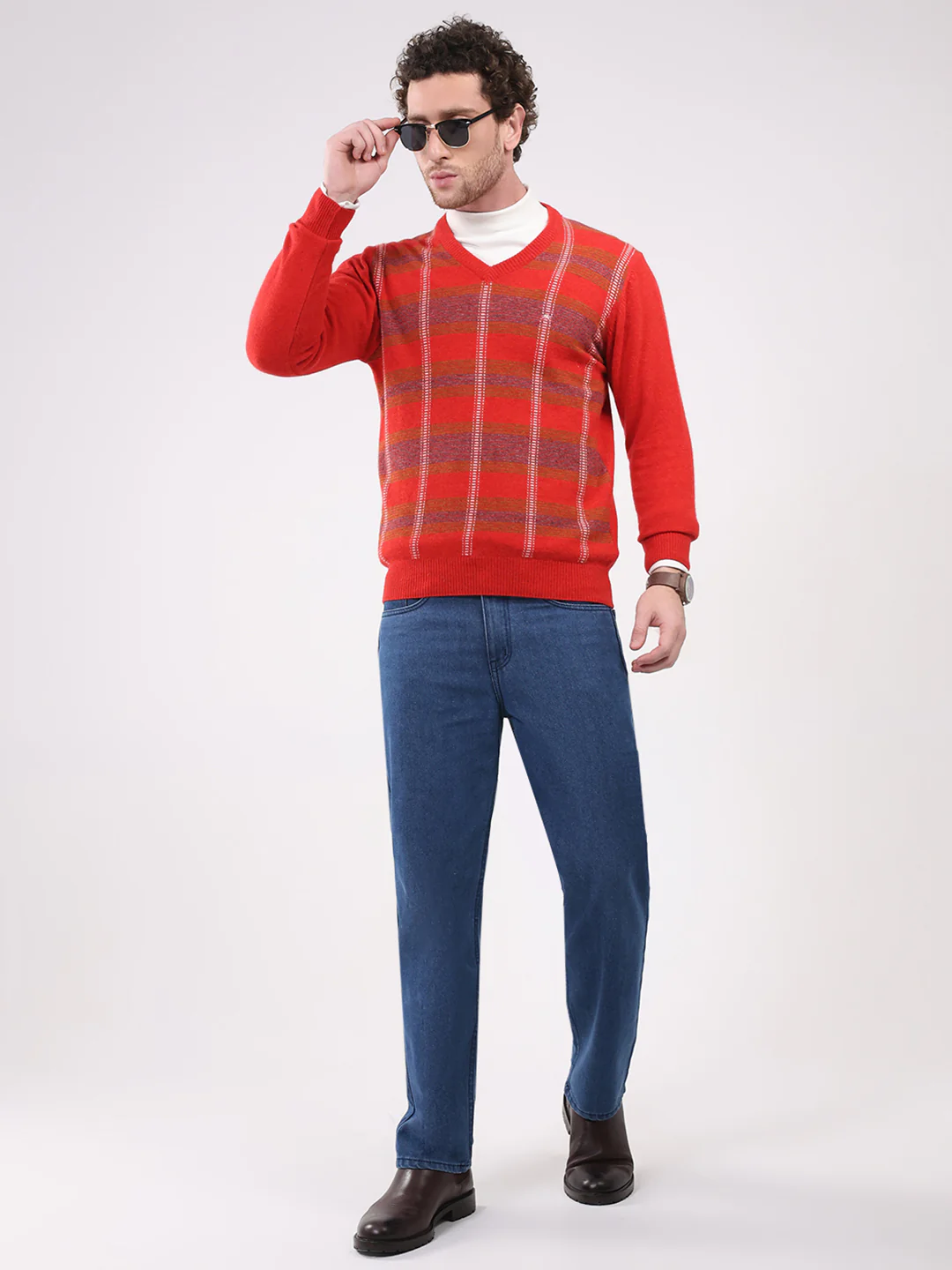 Men Red Printed V Neck Full Sleeve Pullover - Image 2