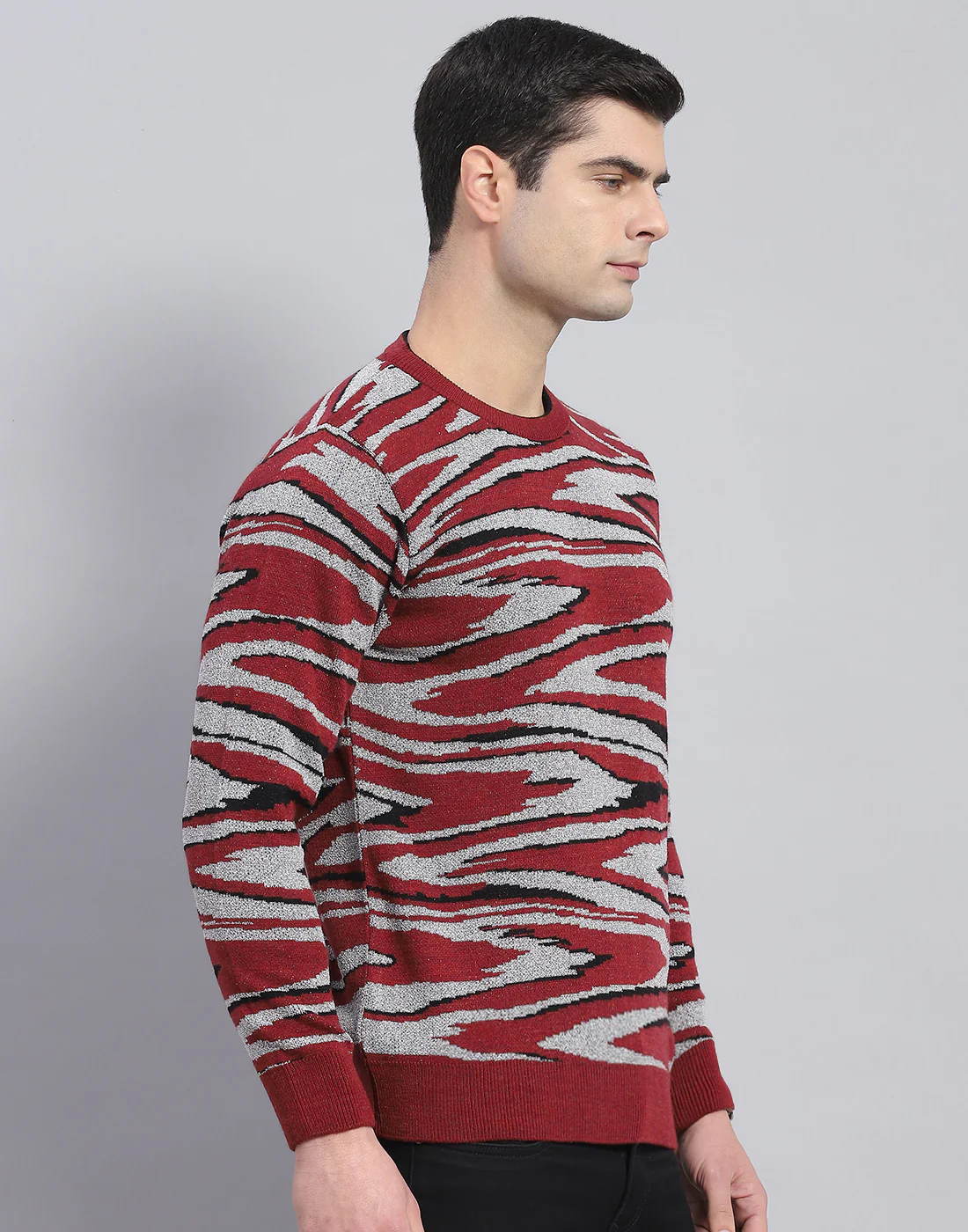 Men Red Self Design Round Neck Full Sleeve Pullover - Image 5