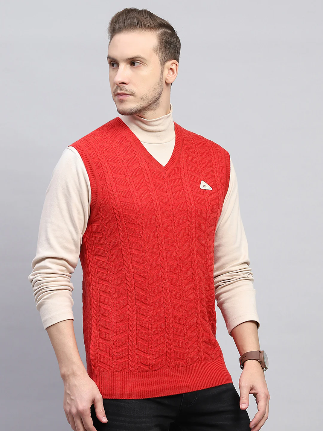 Men Red Self Design V Neck Sleeveless Sweater - Image 4