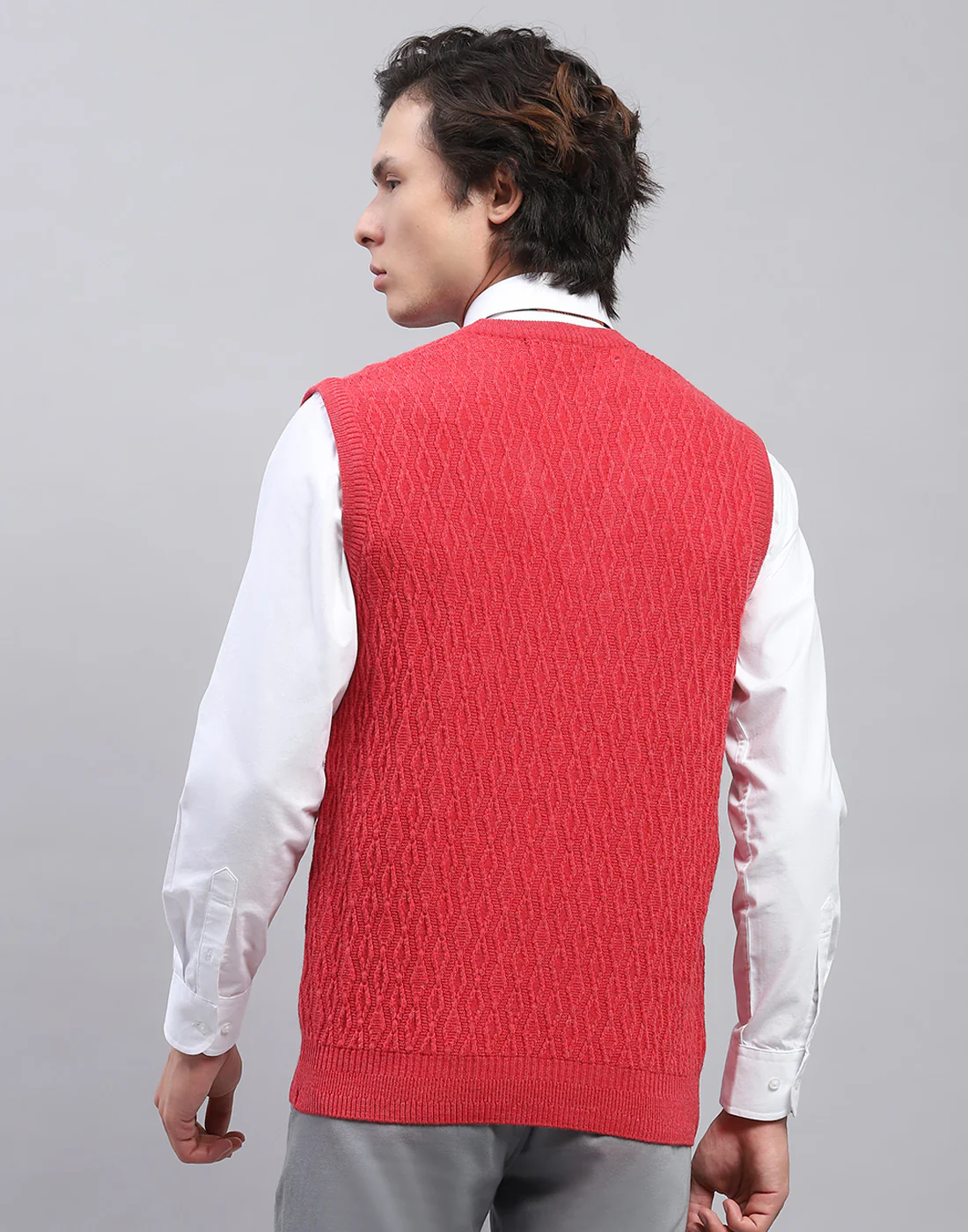 Men Red Self Design V Neck Sleeveless Sweater - Image 5