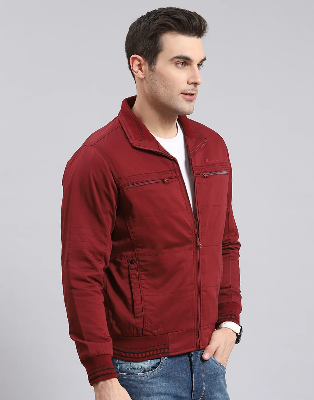 Men Red Solid Collar Full Sleeve Jacket - Image 4