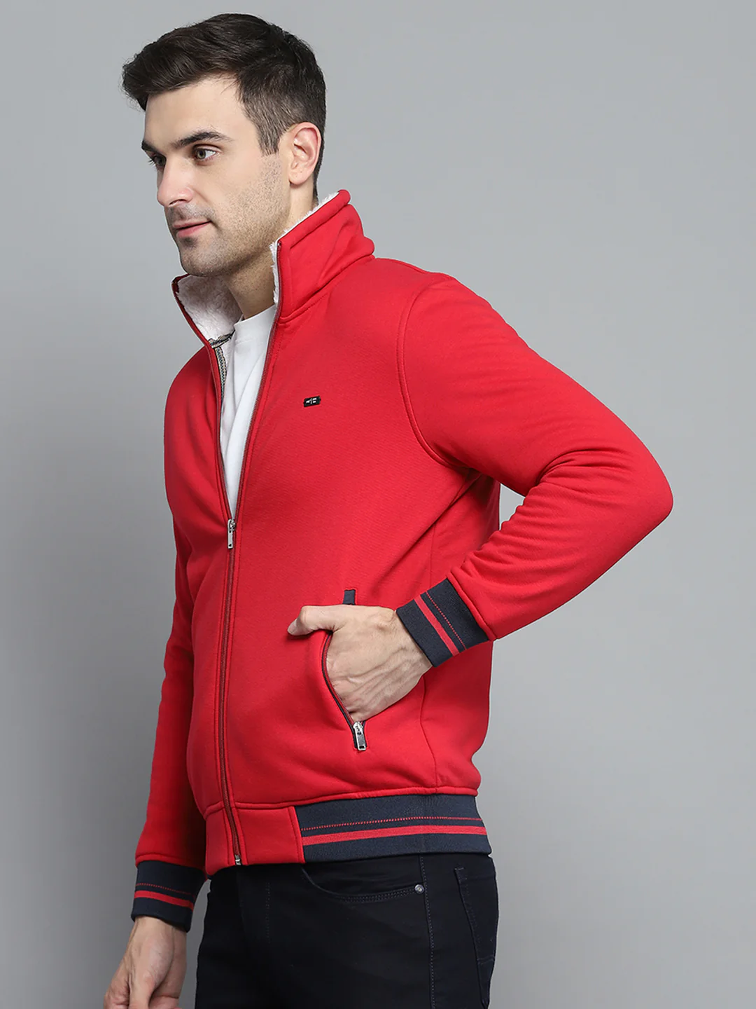 Men Red Solid Collar Full Sleeve Sweatshirt - Image 3