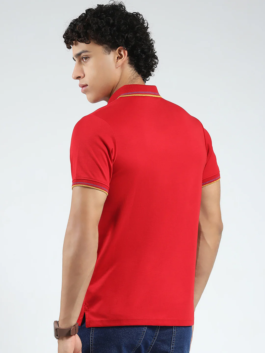 Men Red Solid Collar Half Sleeve T-Shirt - Image 5
