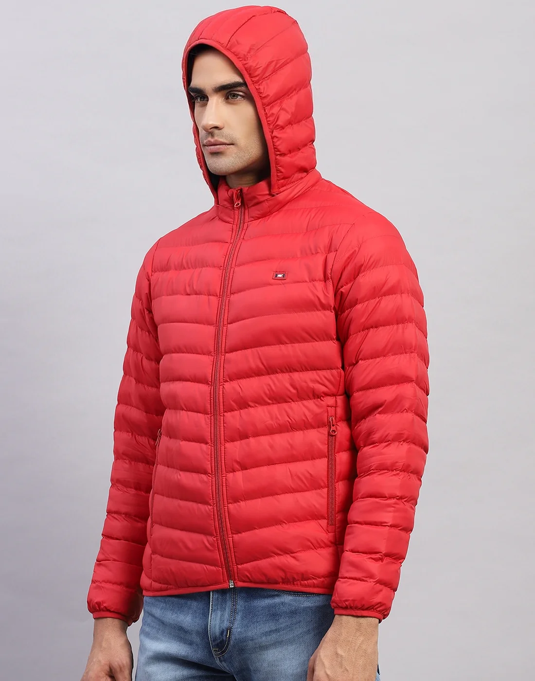 Men Red Solid Hooded Full Sleeve Jacket - Image 3