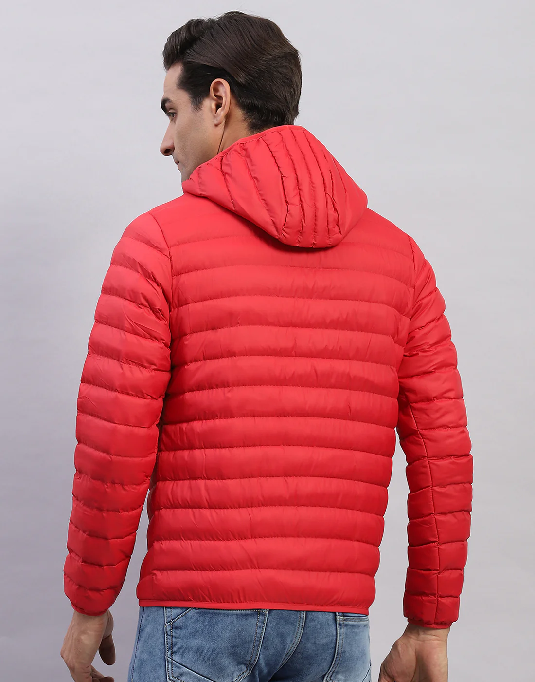 Men Red Solid Hooded Full Sleeve Jacket - Image 5