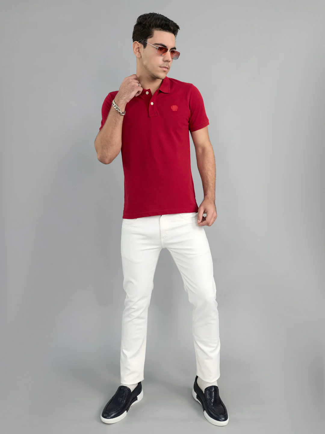 Men Red Solid Polo Collar Half Sleeve T-Shirt - Image 6