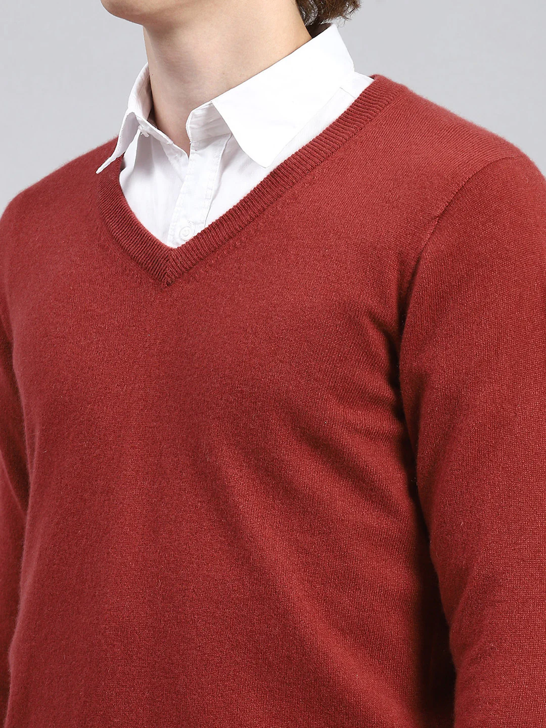 Men Red Solid Pullover - Image 6