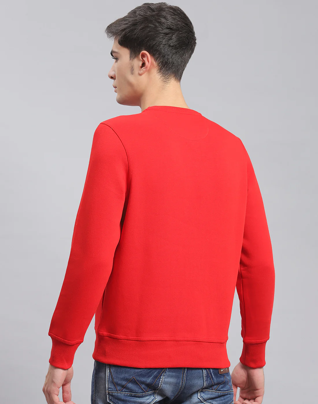 Men Red Solid Round Neck Full Sleeve Sweatshirt - Image 5