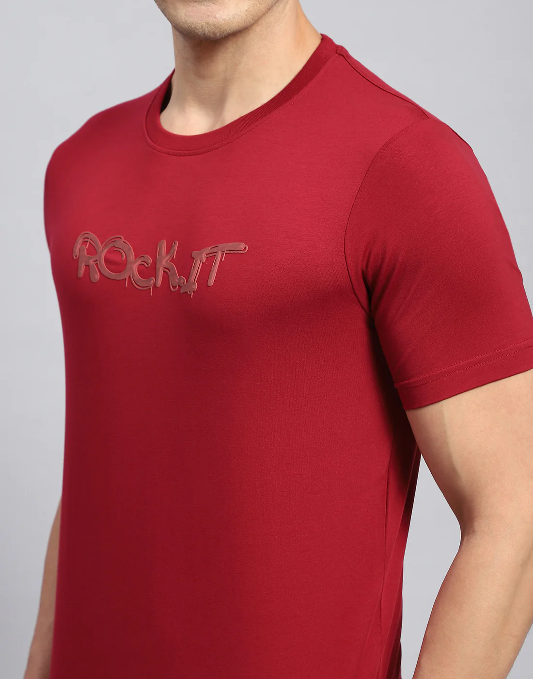 Rock.it Men Red Solid Round Neck Half Sleeve T-Shirt - Image 6