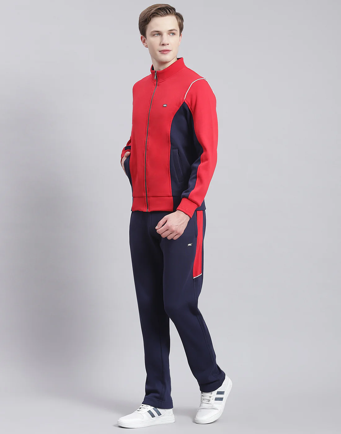 Men Red Solid Stand Collar Full Sleeve Tracksuit - Image 3