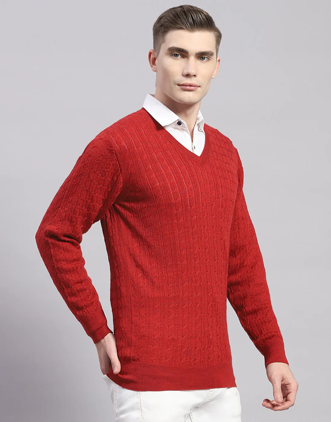 Men Red Solid V Neck Full Sleeve Pullover - Image 4
