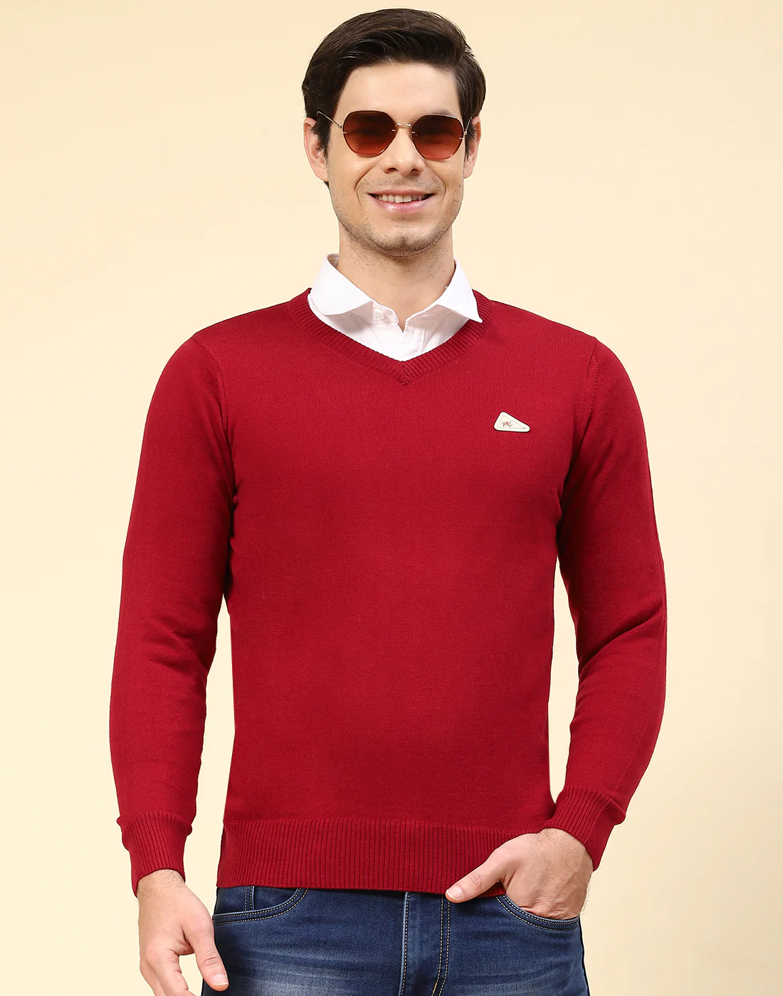 Men Red Solid V Neck Full Sleeve Pullover - Image 3