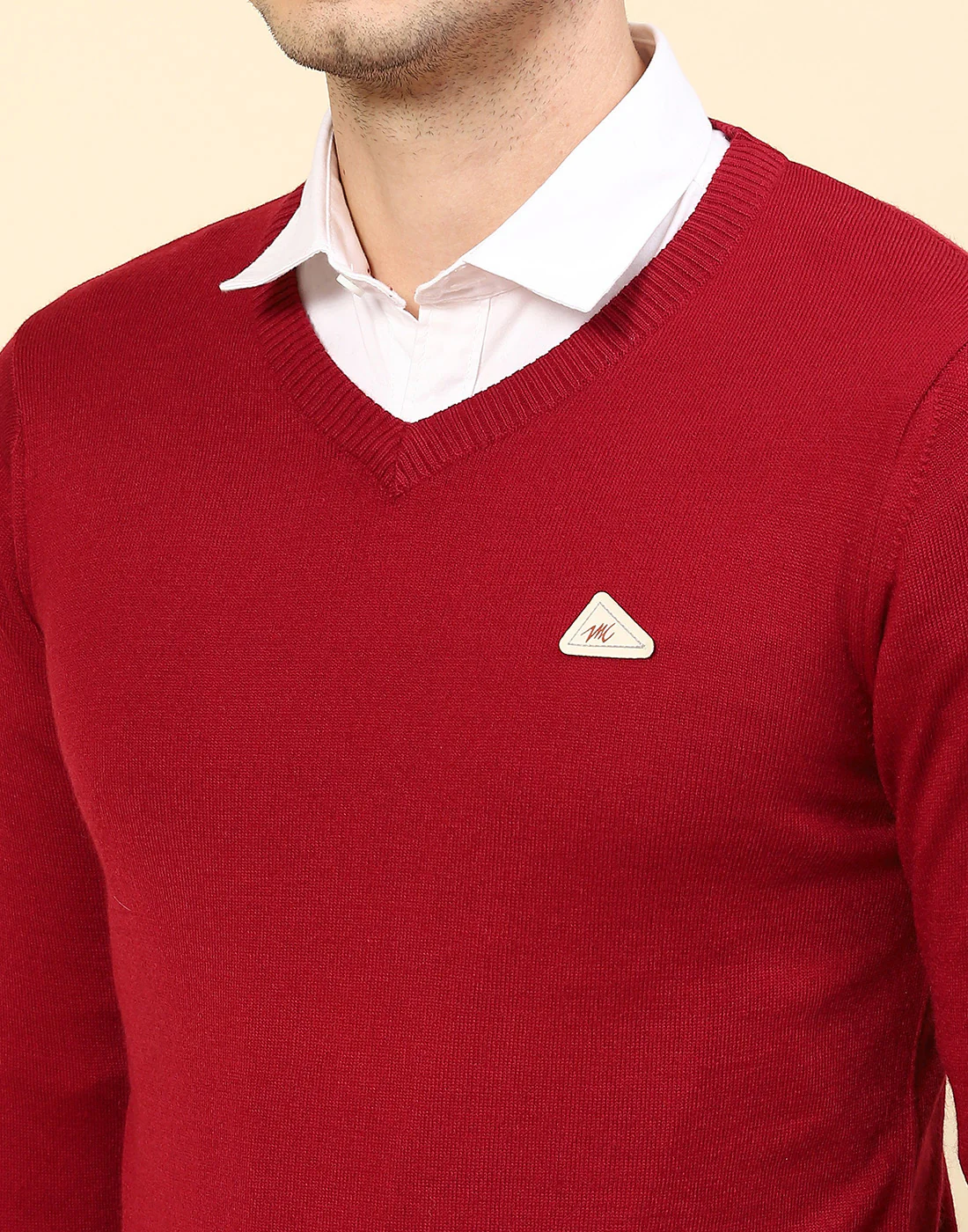 Men Red Solid V Neck Full Sleeve Pullover - Image 6