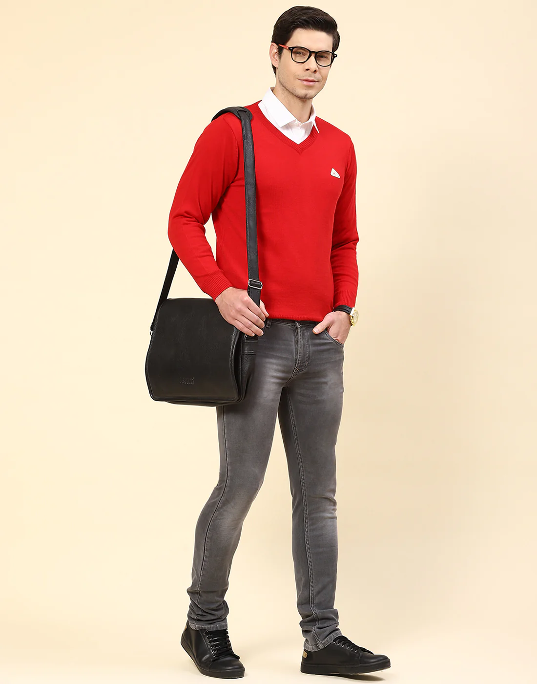 Men Red Solid V Neck Full Sleeve Pullover - Image 2
