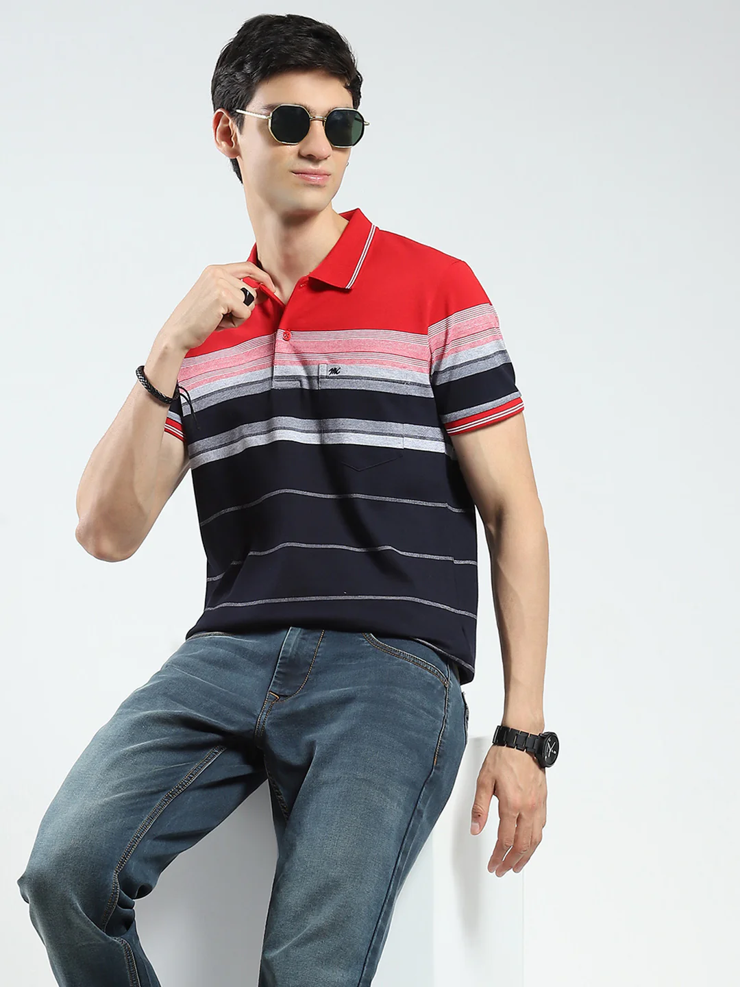 Men Red Stripe Collar Half Sleeve T-Shirt - Image 6