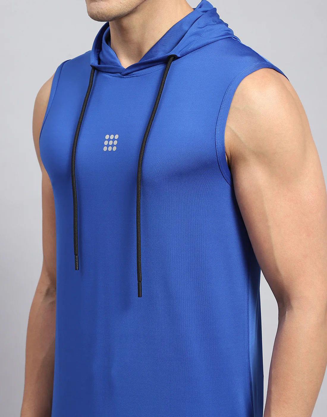Rock.it Men Royal Blue Solid Hooded Sleeveless T-Shirt - Image 6