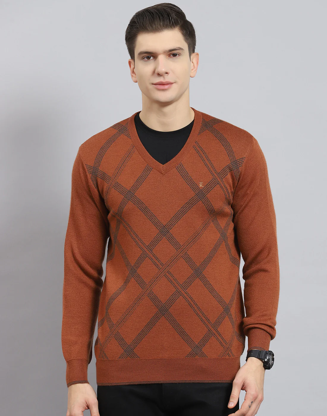 Men Rust Printed V Neck Full Sleeve Sweater - Image 3
