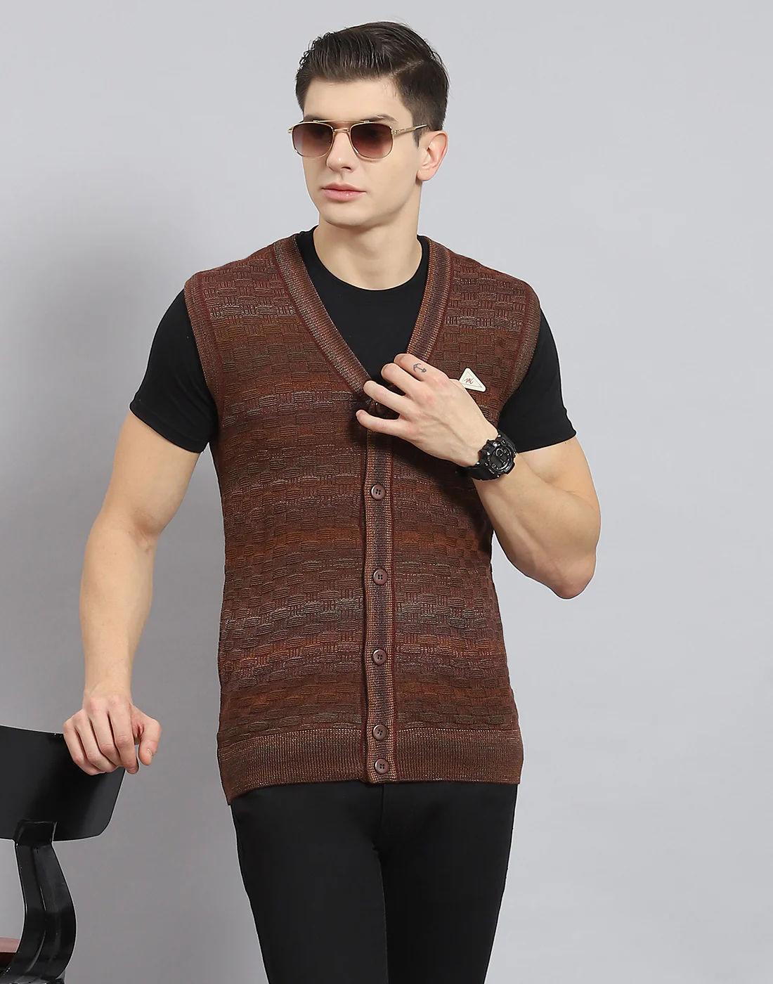 Men Rust Self Design V Neck Sleeveless Sweater - Image 2