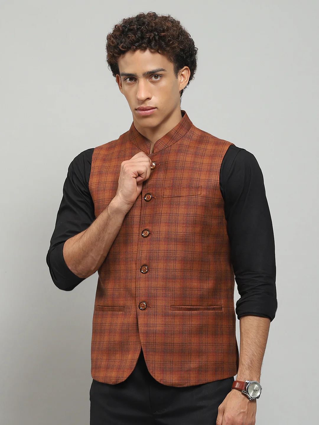 Men Rust Solid Band Collar Sleeveless Jacket