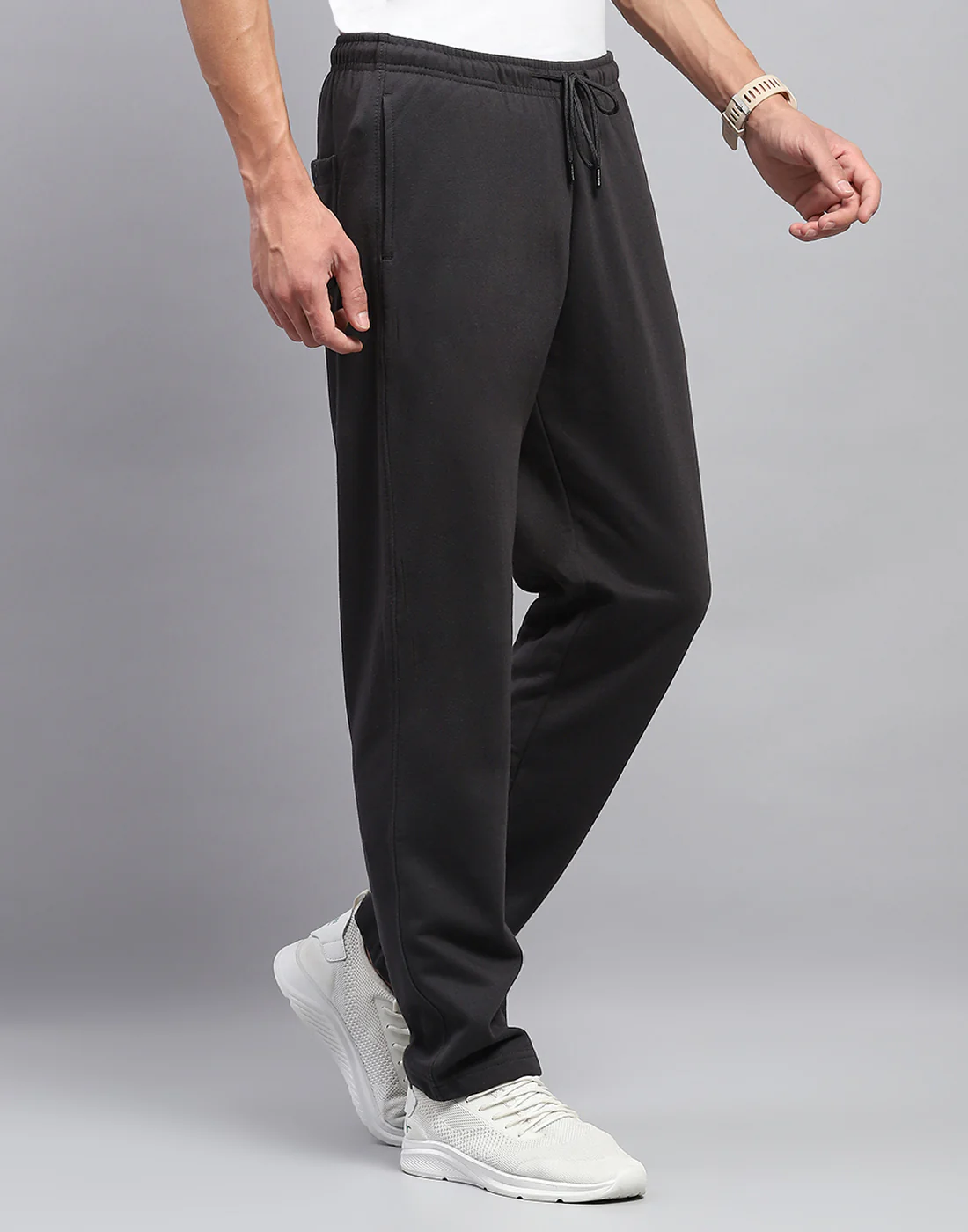 Men Rust Solid Mock Neck Full Sleeve Winter Tracksuit - Image 7