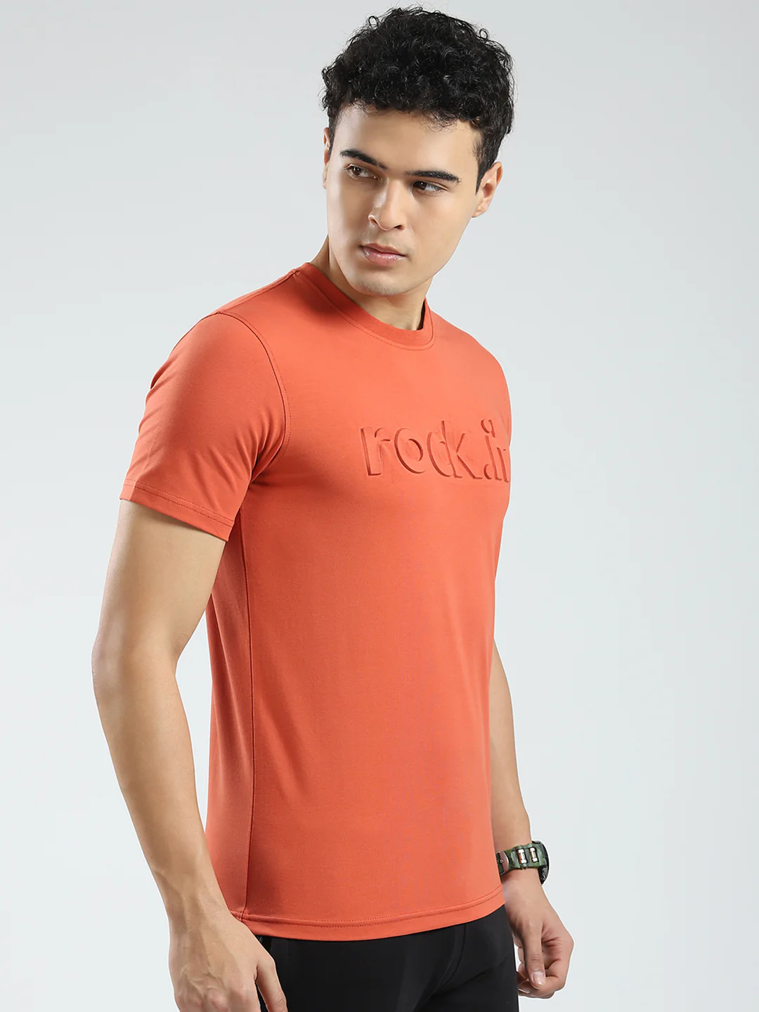 Rock.it Men Rust Solid Round Neck Half Sleeve T-Shirt - Image 4