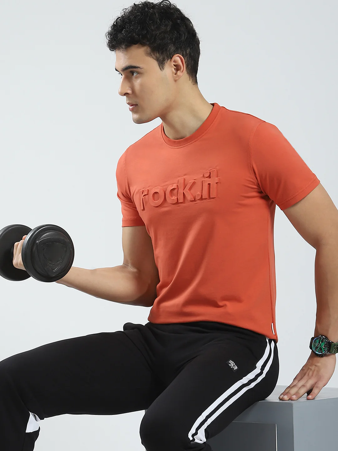 Rock.it Men Rust Solid Round Neck Half Sleeve T-Shirt - Image 6