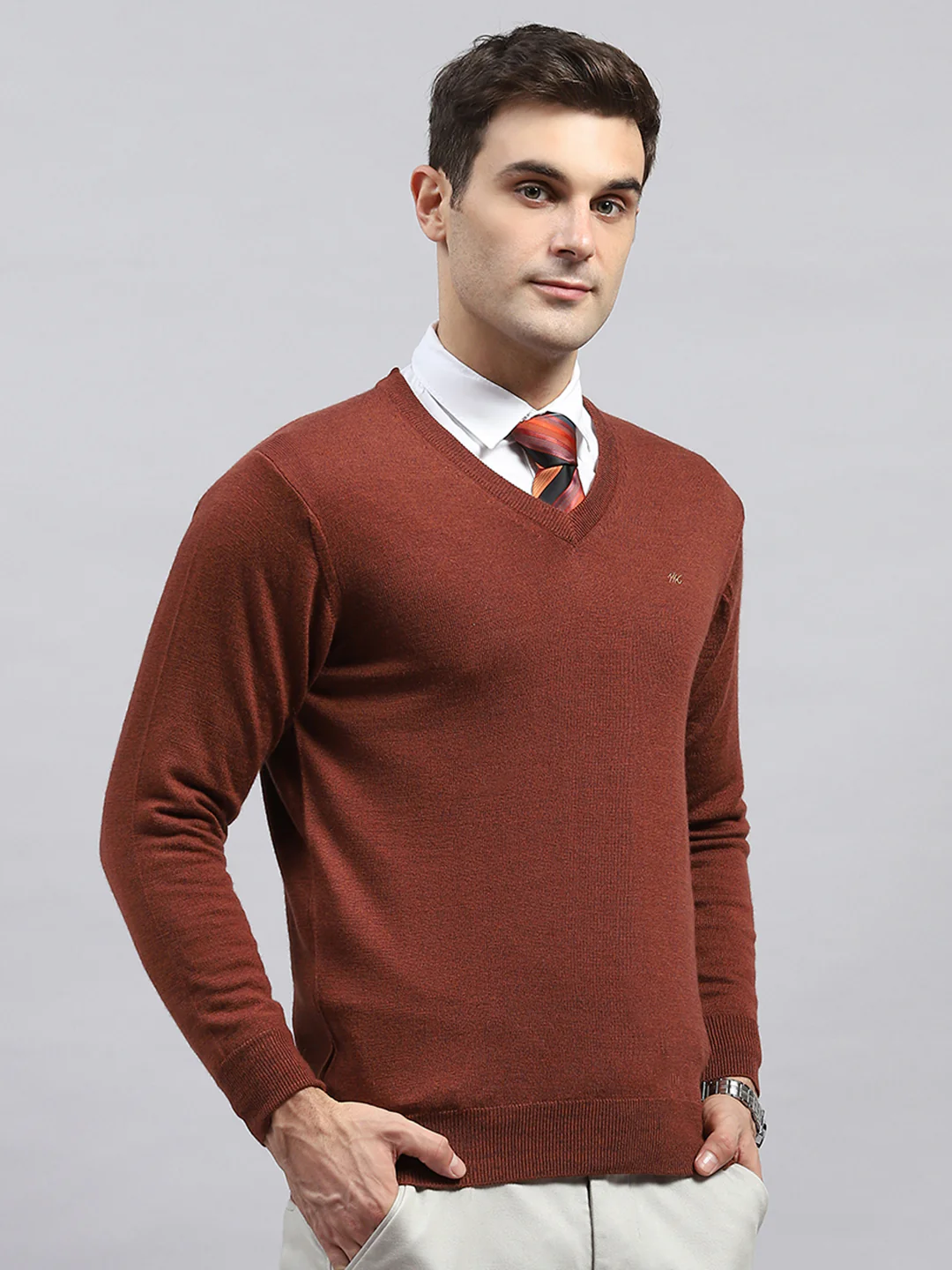 Men Rust Solid V Neck Full Sleeve Pullover - Image 4