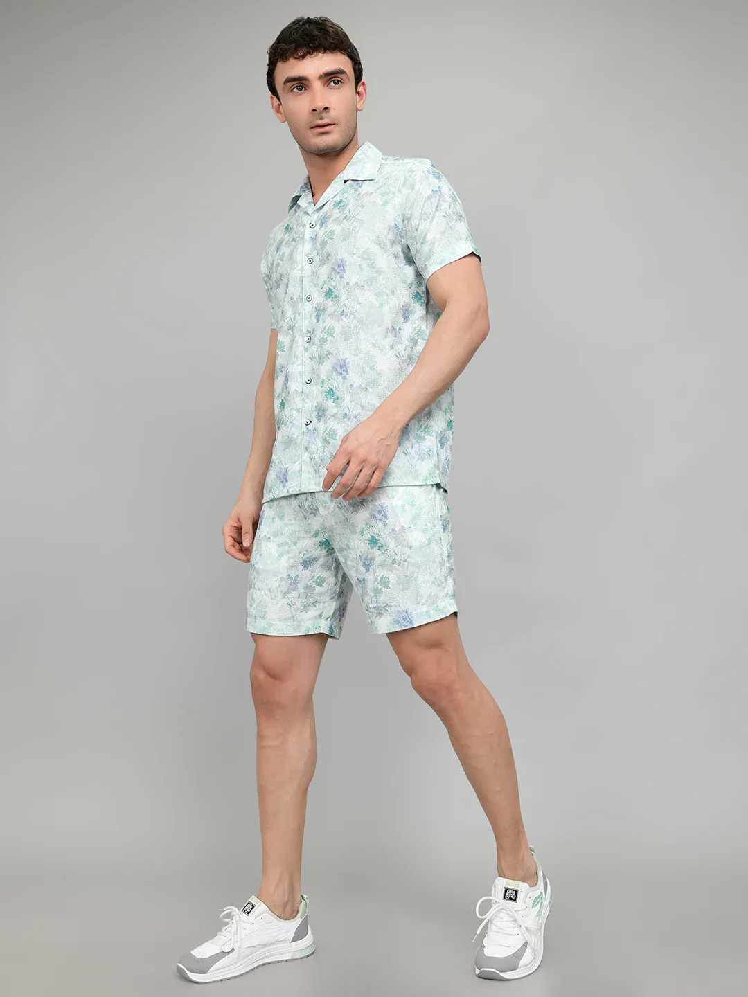 Men Sea Green Printed Round Neck Half Sleeve Cords Set - Image 2