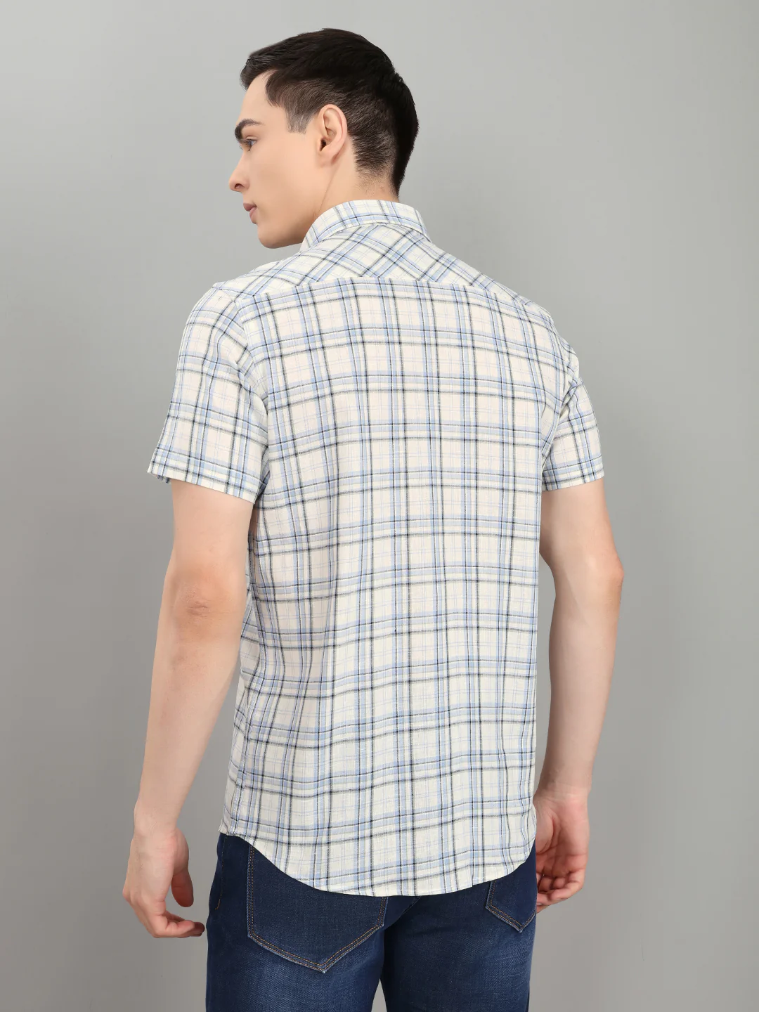 Men Sky Blue Check Collar Half Sleeve Shirt - Image 5