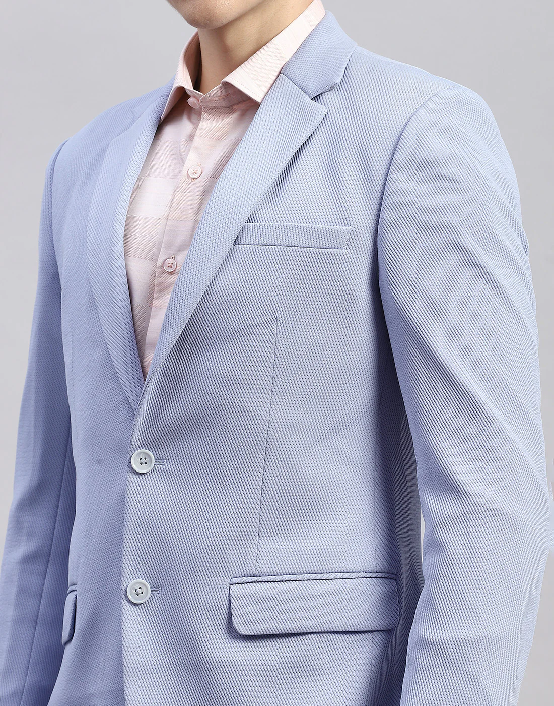 Men Sky Blue Solid Notch Lapel Collar Full Sleeve Blazer - Image 7