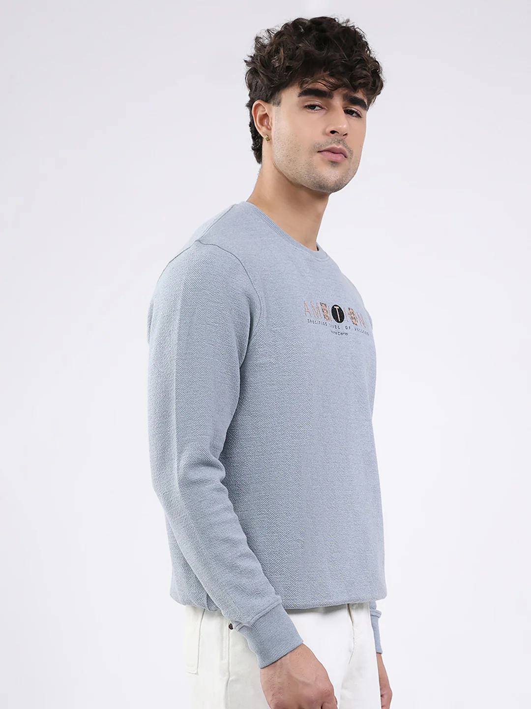 Men Sky Blue Solid Round Neck Full Sleeve Winter T-Shirt - Image 4