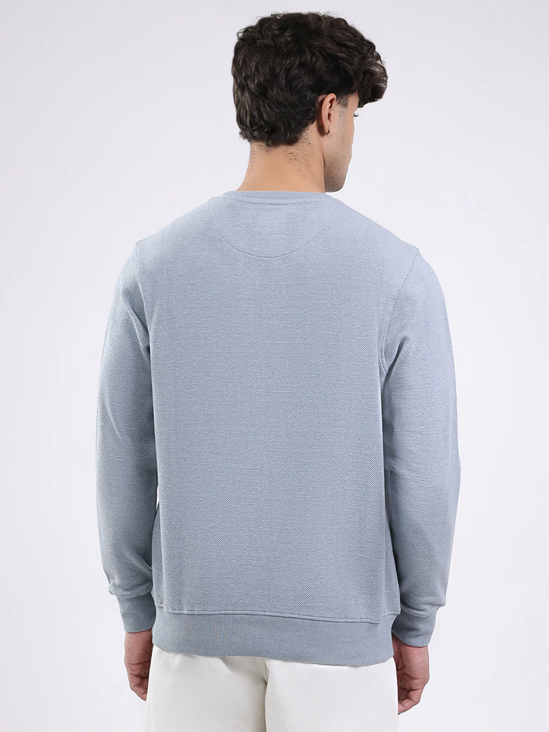 Men Sky Blue Solid Round Neck Full Sleeve Winter T-Shirt - Image 5