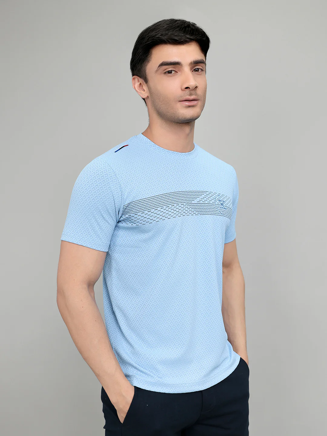 Men Sky Blue Solid Round Neck Half Sleeve T-Shirt - Image 3