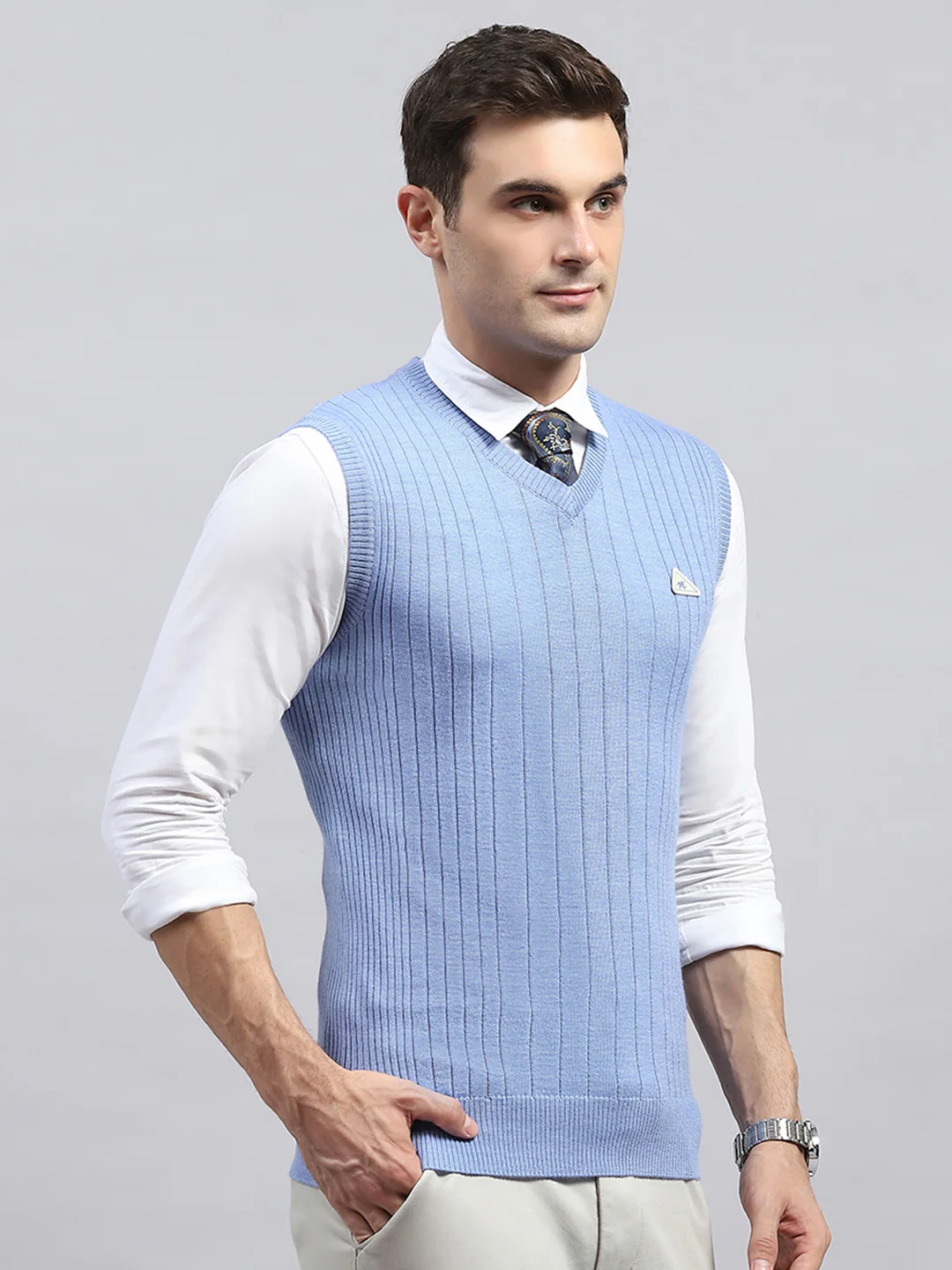 Men Sky Blue Solid V Neck Sleeveless Sweater - Image 4