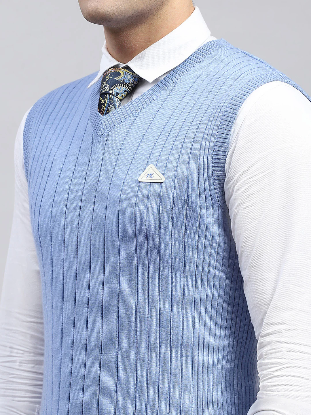 Men Sky Blue Solid V Neck Sleeveless Sweater - Image 6