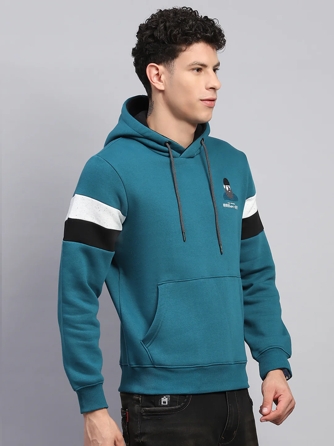 Men Teal Blue Printed Hooded Full Sleeve Sweatshirt - Image 4