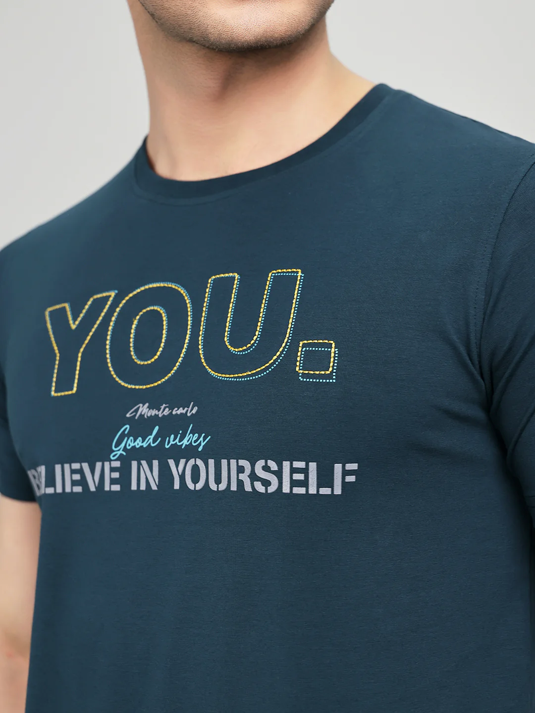 Men Teal Blue Printed Round Neck Half Sleeve T-Shirt - Image 5