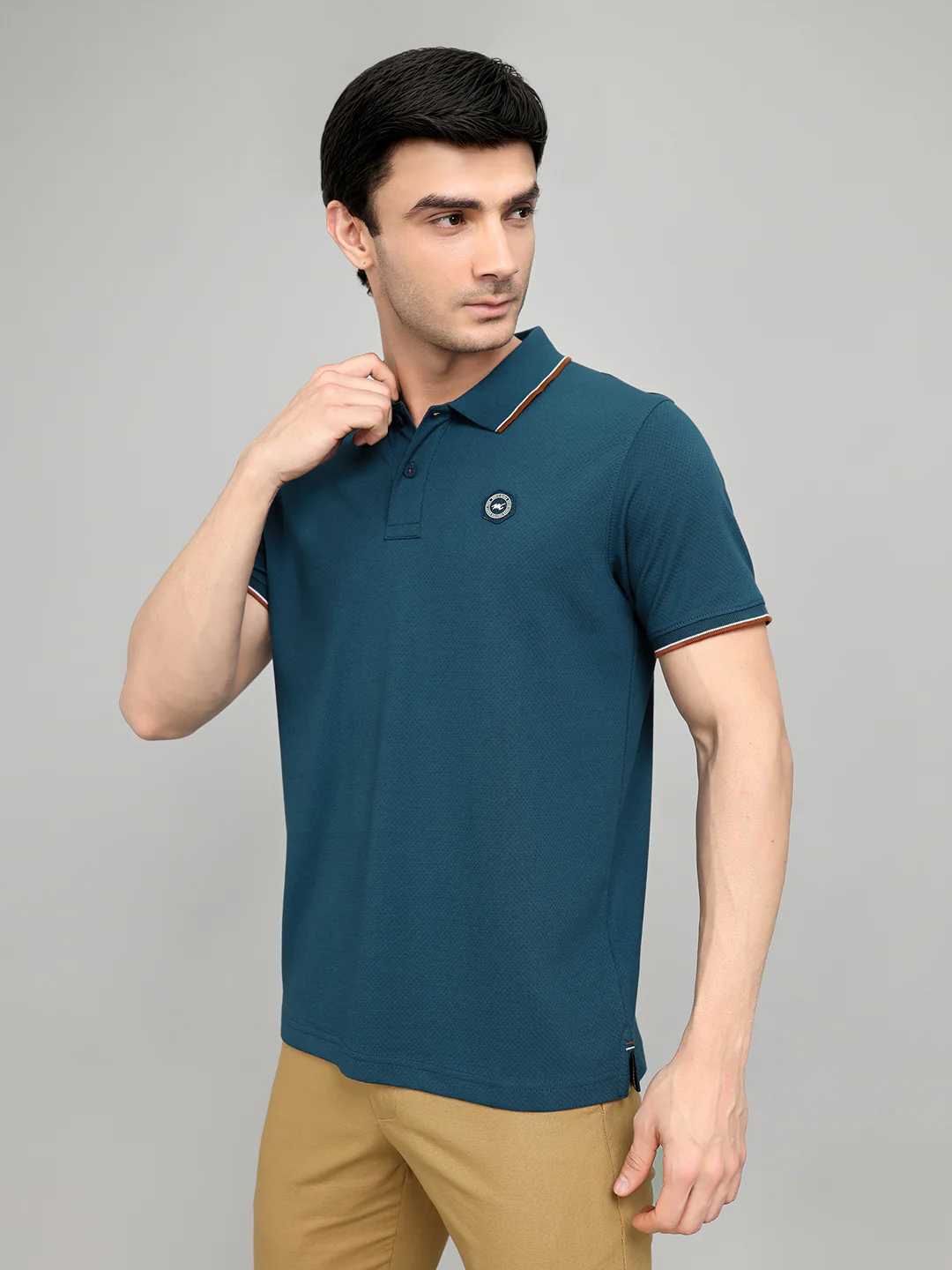 Men Teal Blue Solid Collar Half Sleeve T-Shirt - Image 2