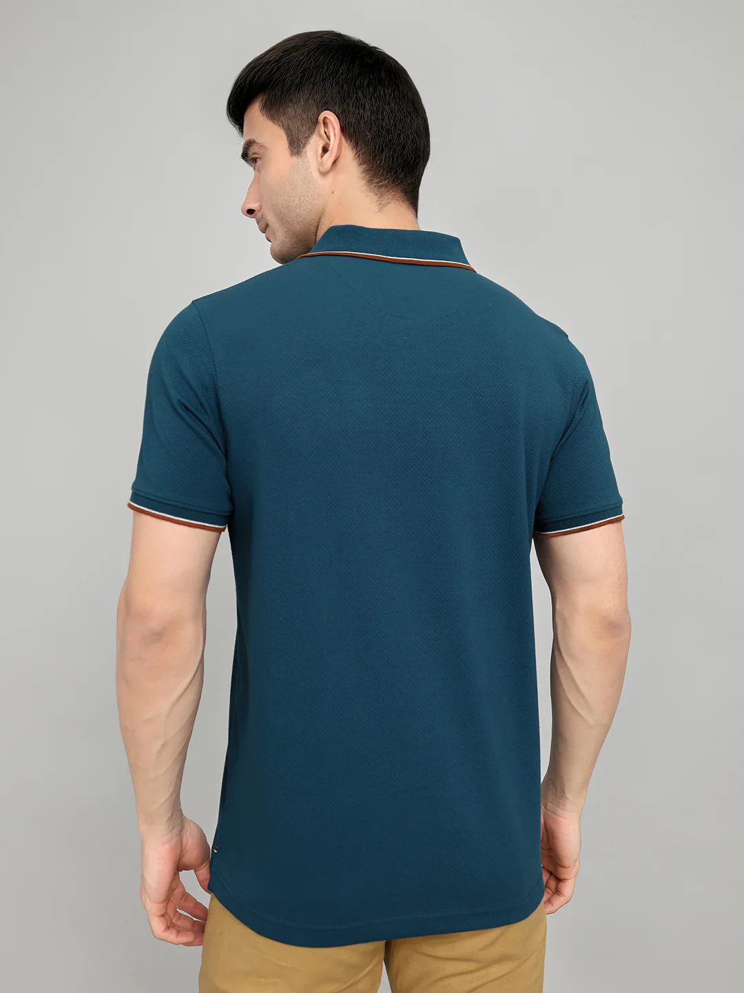 Men Teal Blue Solid Collar Half Sleeve T-Shirt - Image 4