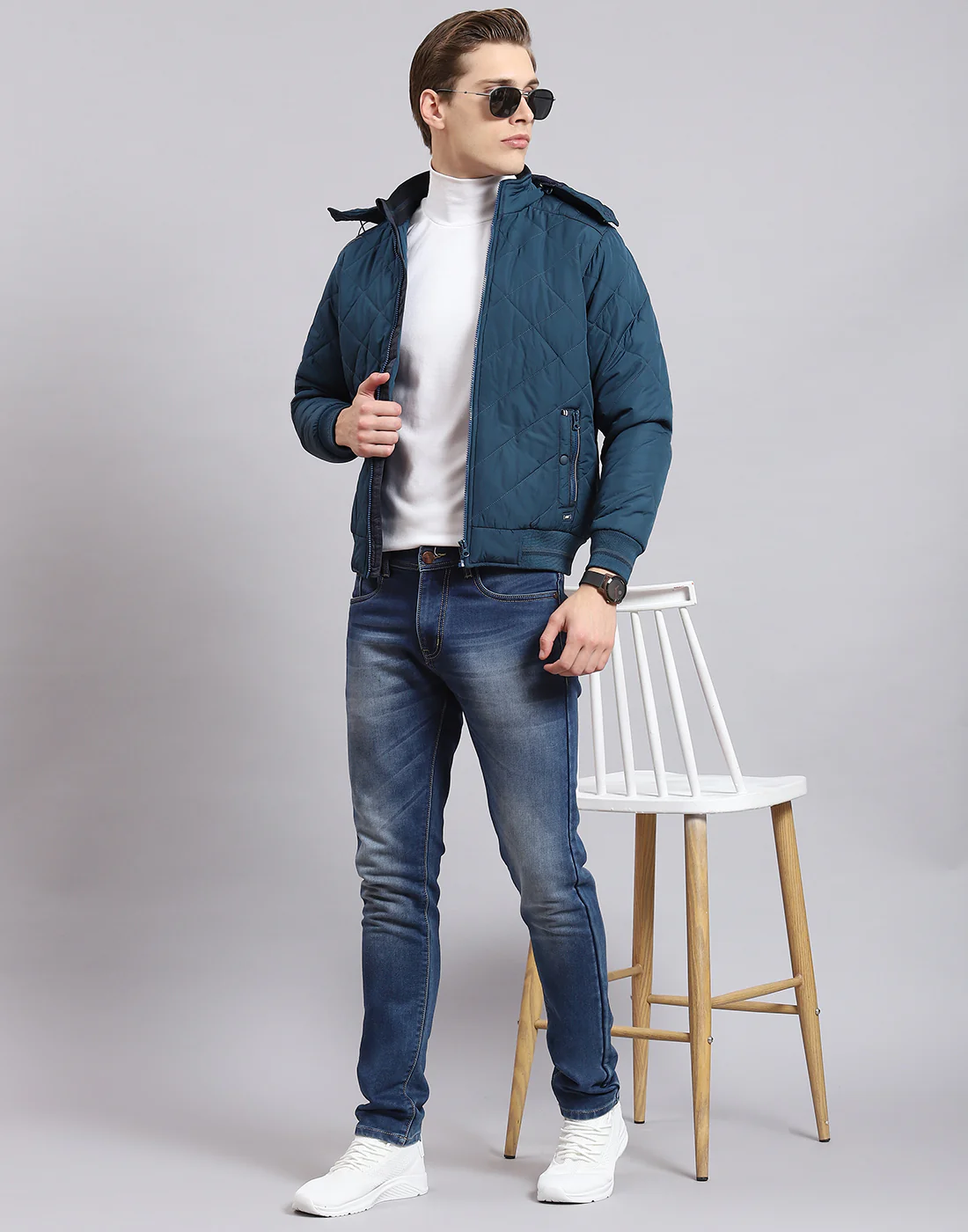Men Teal Blue Solid Hooded Full Sleeve Jacket - Image 2