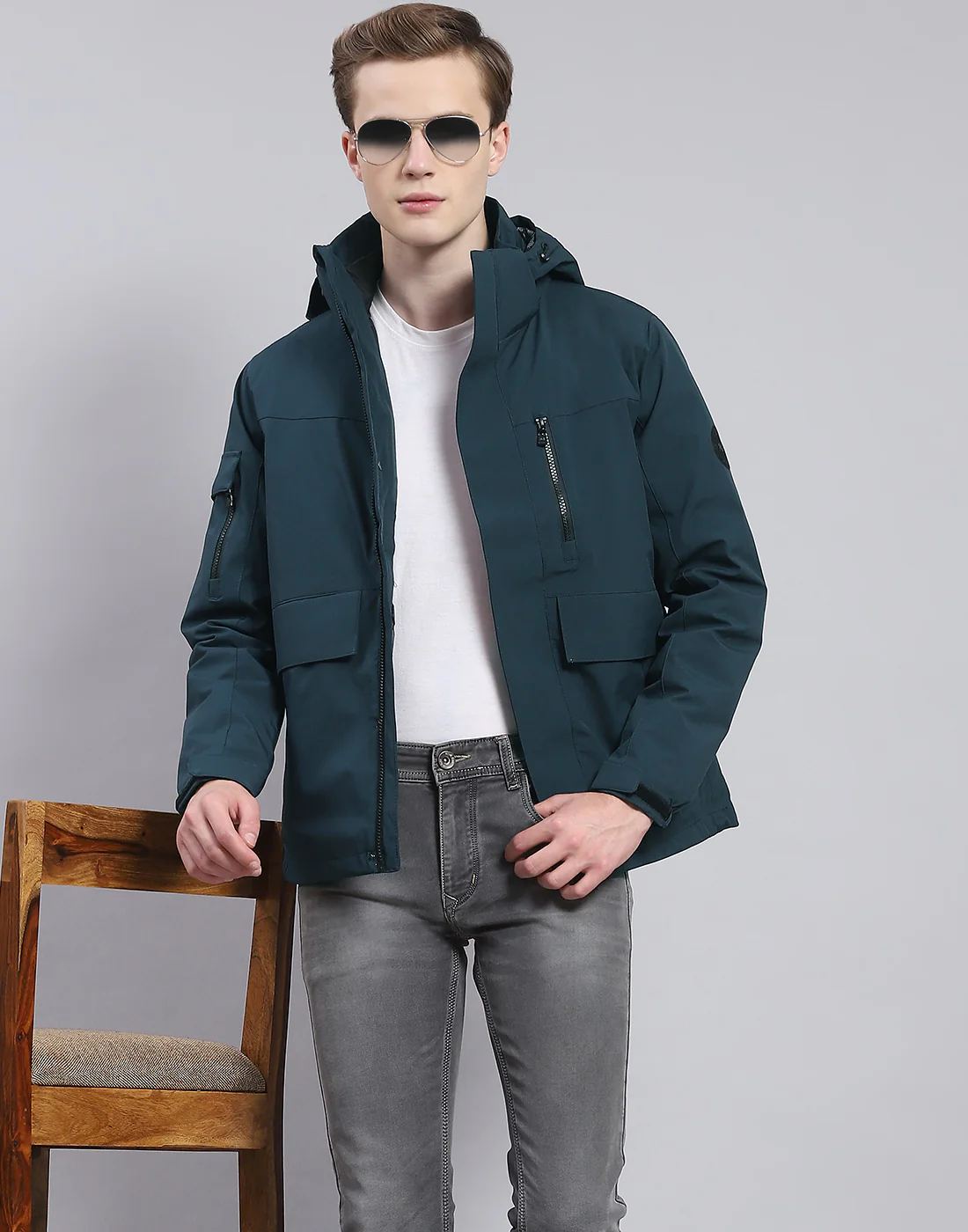 Men Teal Blue Solid Hooded Full Sleeve Jacket - Image 2