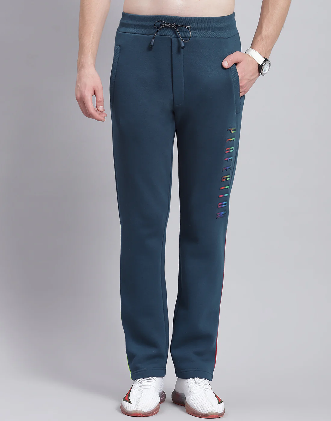 Men Teal Blue Solid Round Neck Full Sleeve Tracksuit - Image 8