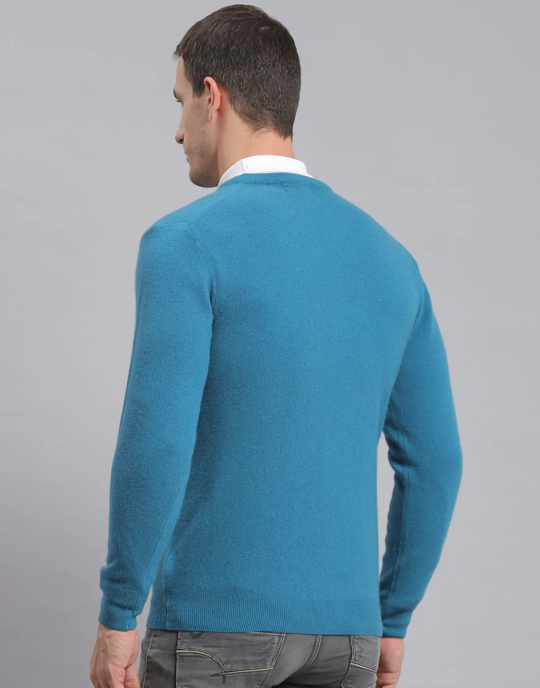 Men Teal Blue Solid V Neck Full Sleeve Sweater - Image 6