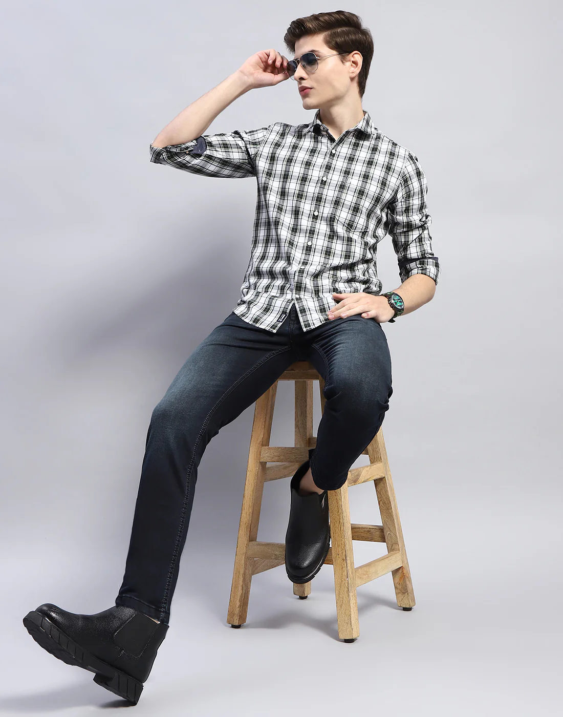 Men White Check Collar Full Sleeve Shirt - Image 2
