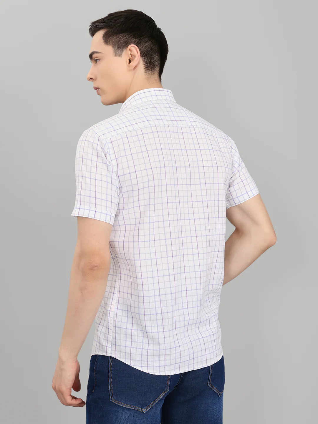 Men White Check Collar Half Sleeve Shirt - Image 5