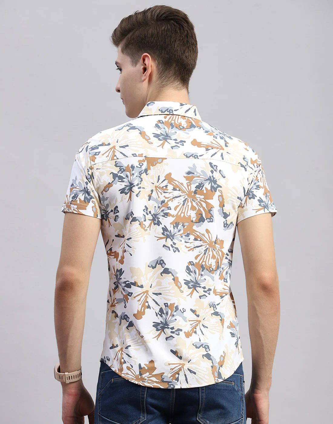 Men White Floral Print Collar Half Sleeve Shirt - Image 5