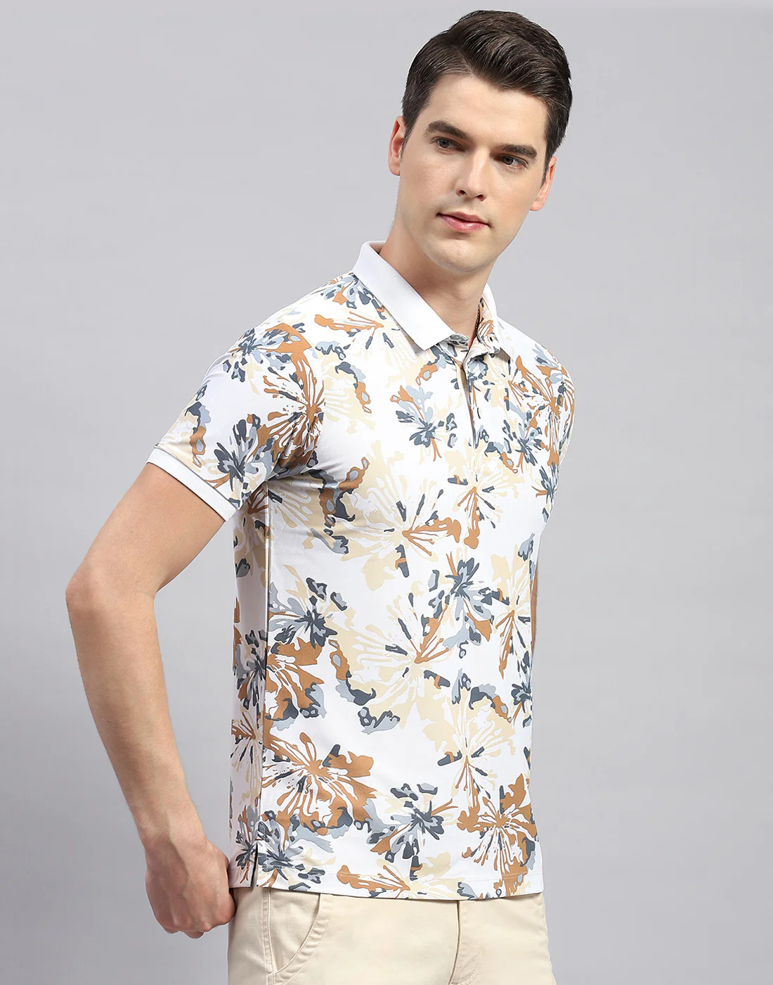 Men White Floral Print Polo Collar Half Sleeve T-Shirt - Image 4