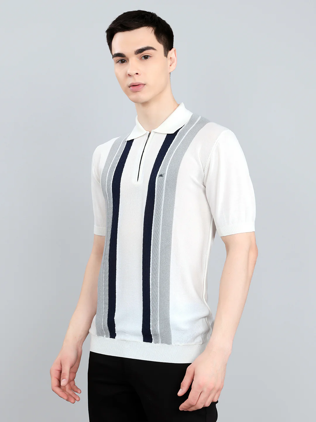 Men White Intarsia Collar Half Sleeve T-Shirt - Image 2